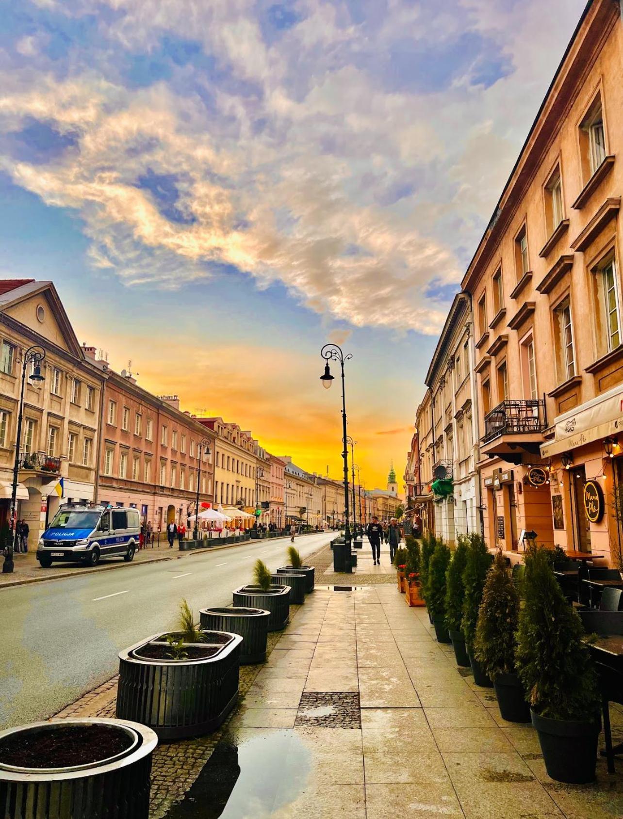 Mieszkanie Z Duzym Terasem W Warszawie Warsaw Exterior photo